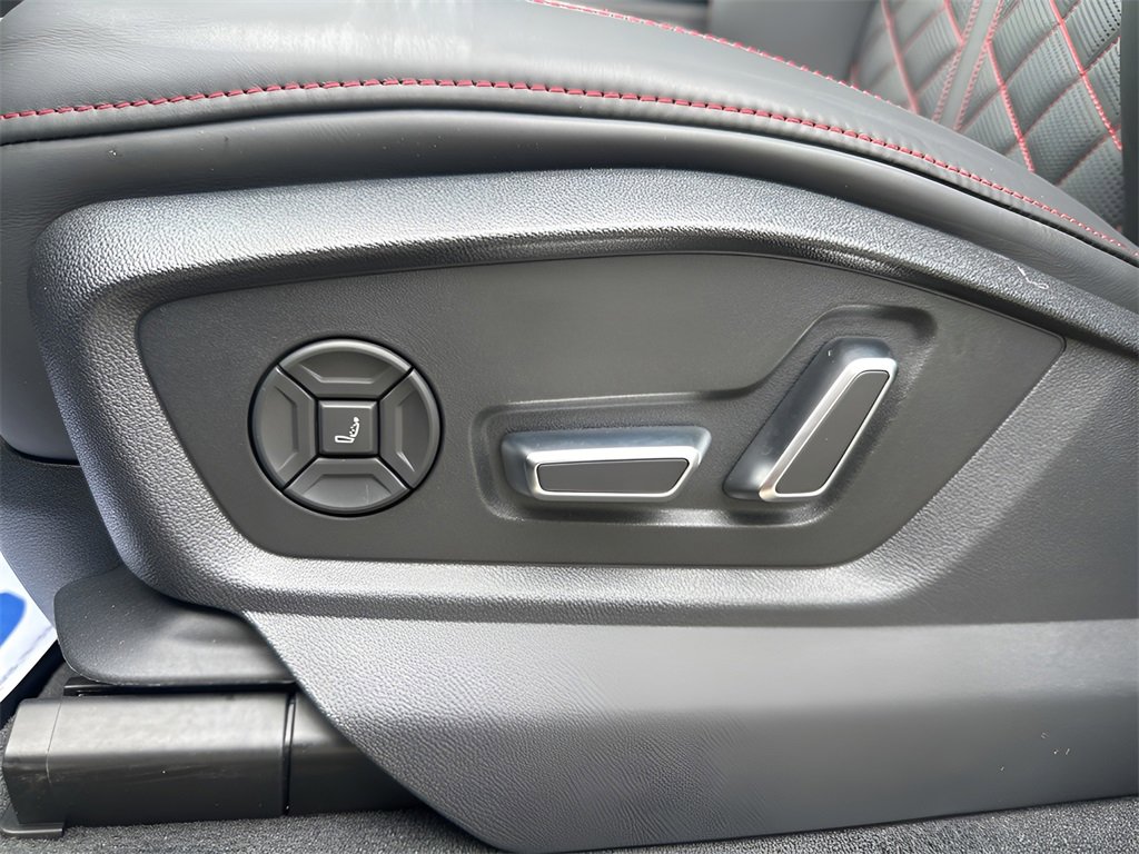 New 2026 Audi Q8 Prestige image 25