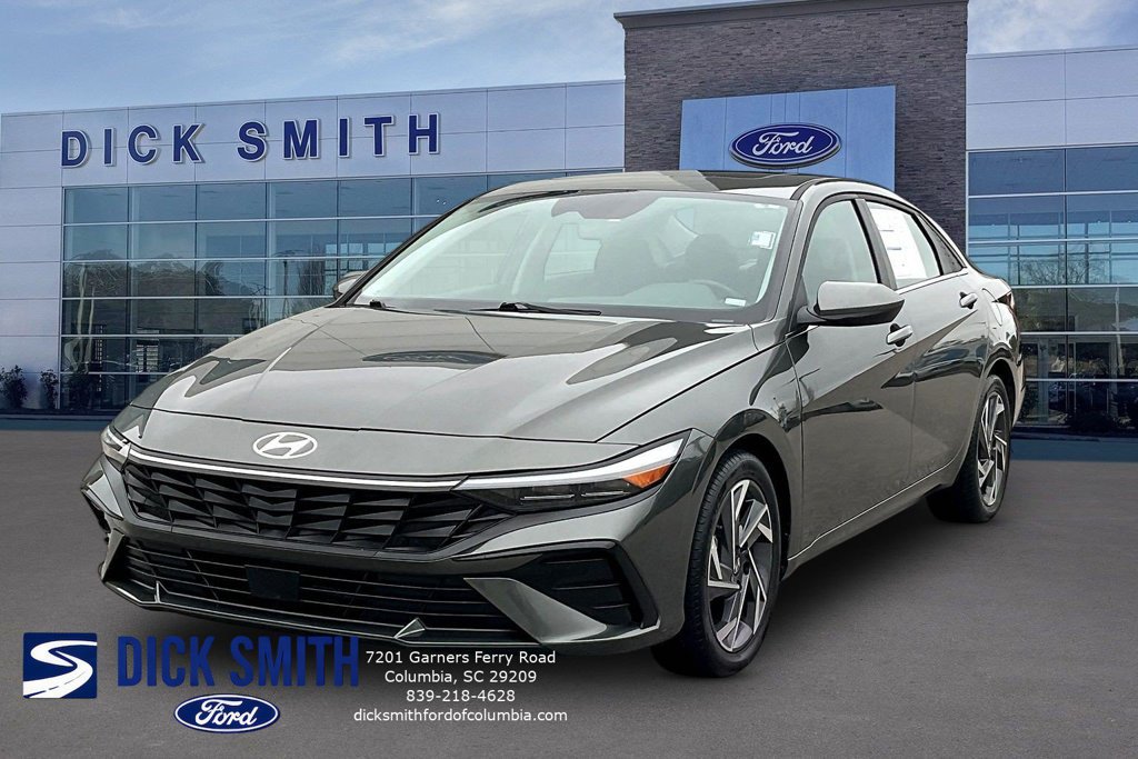 Used 2025 Hyundai Elantra SEL