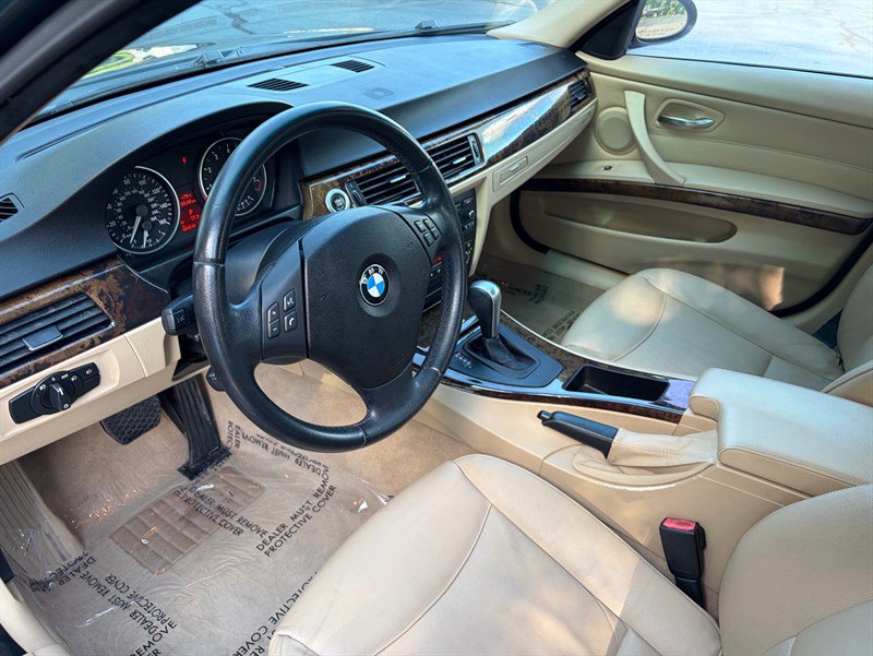 Used 2007 BMW 328i Sedan RWD image 32