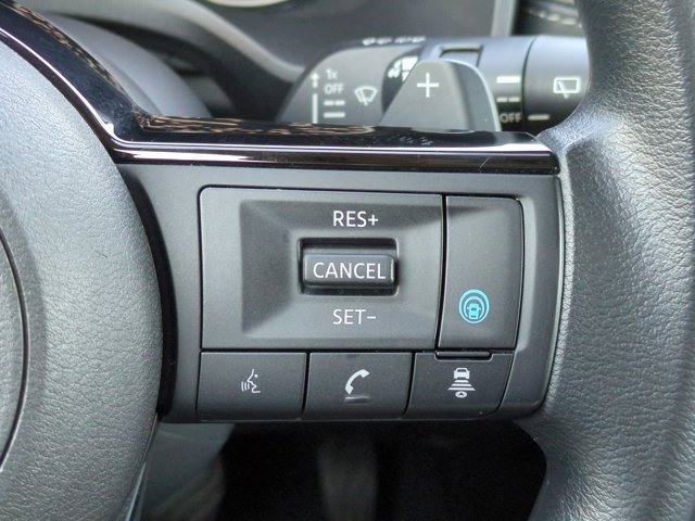 Certified 2023 Nissan Rogue SV image 24