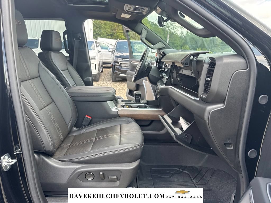 Used 2026 Chevrolet Silverado 1500 High Country w/ Midnight Edition AWD/4WD image 33