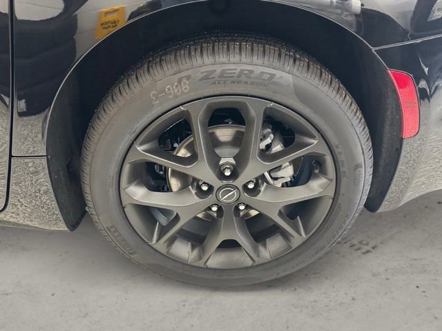 New 2026 Chrysler Pacifica Select w/ S Appearance Package image 9