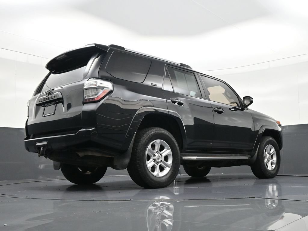 Used 2021 Toyota 4Runner SR5 Premium image 28