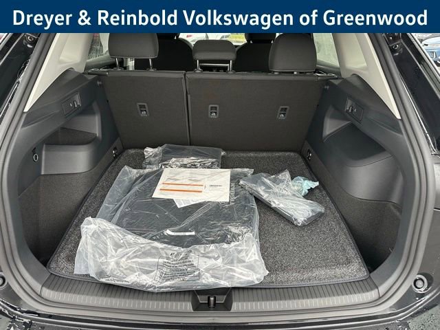 New 2026 Volkswagen Tiguan S image 28