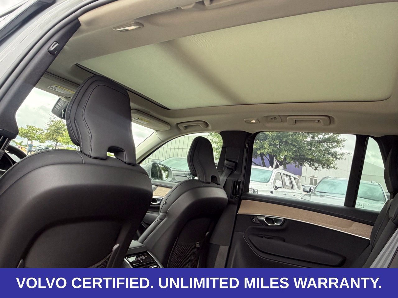 Certified 2026 Volvo XC90 B6 Plus AWD/4WD image 32