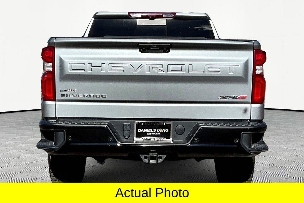 Used 2024 Chevrolet Silverado 1500 ZR2 w/ Technology Package image 4