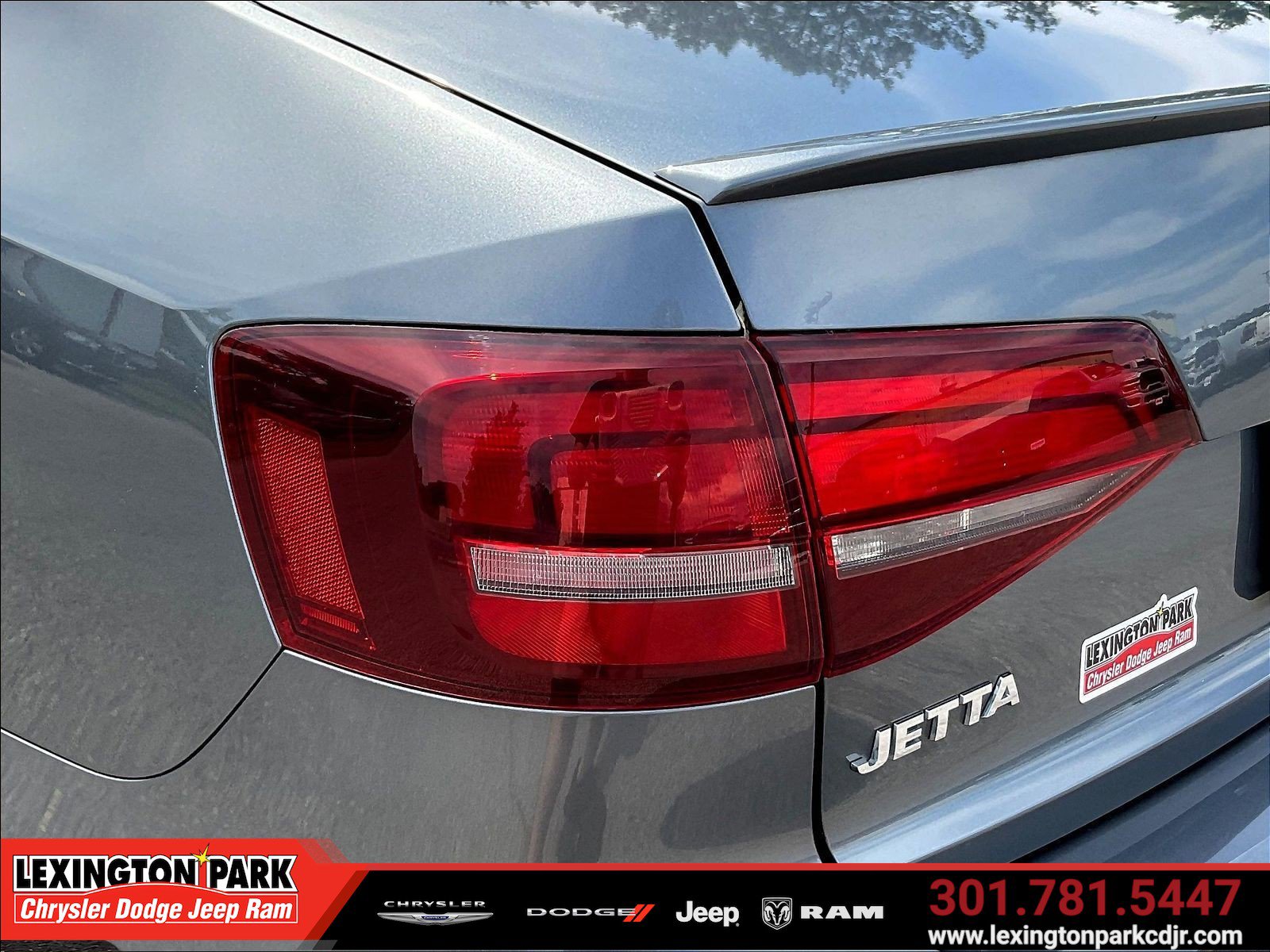 Used 2017 Volkswagen Jetta Sport FWD image 22