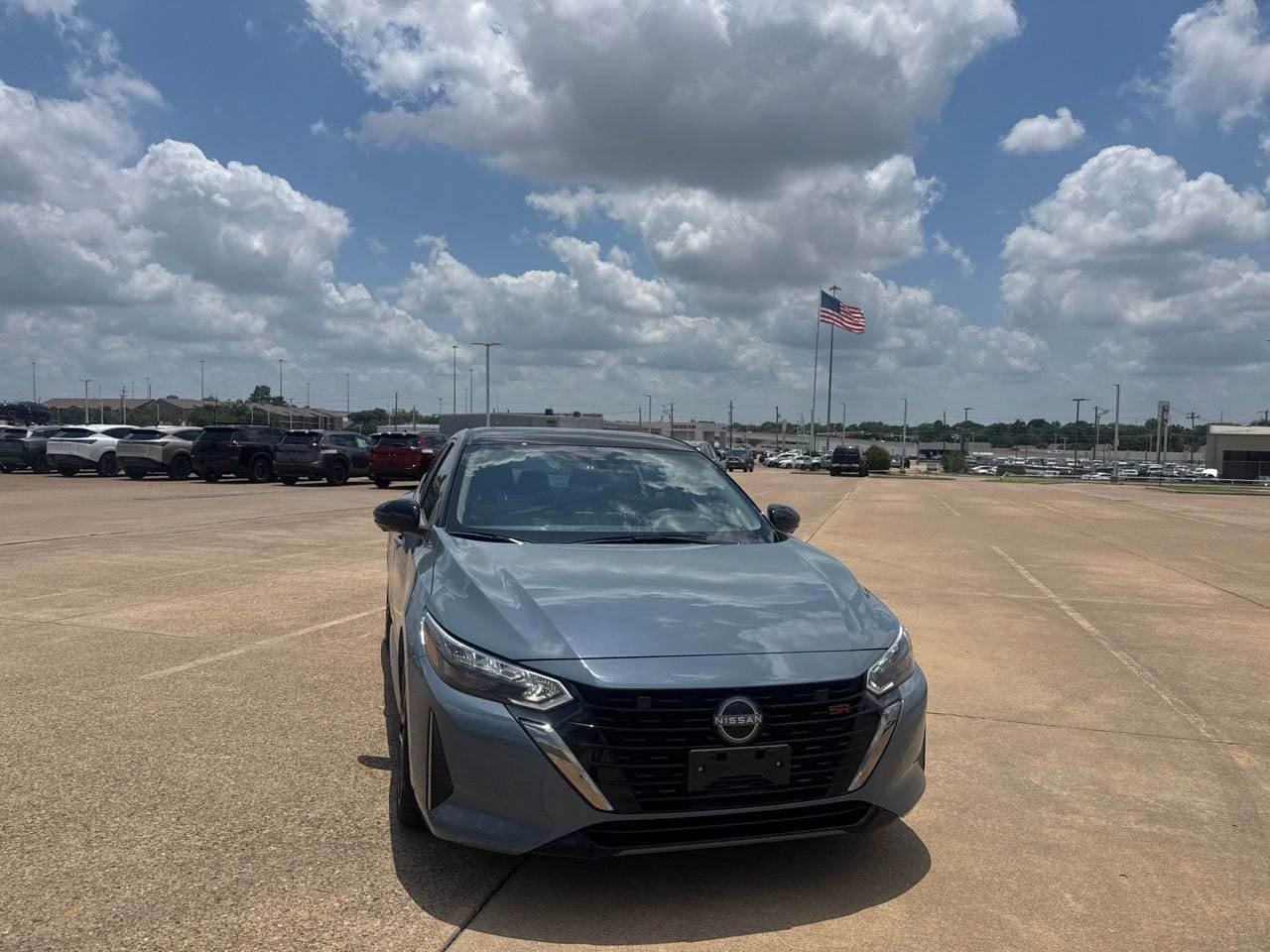 Certified 2024 Nissan Sentra SR w/ SR Premium Package FWD image 3