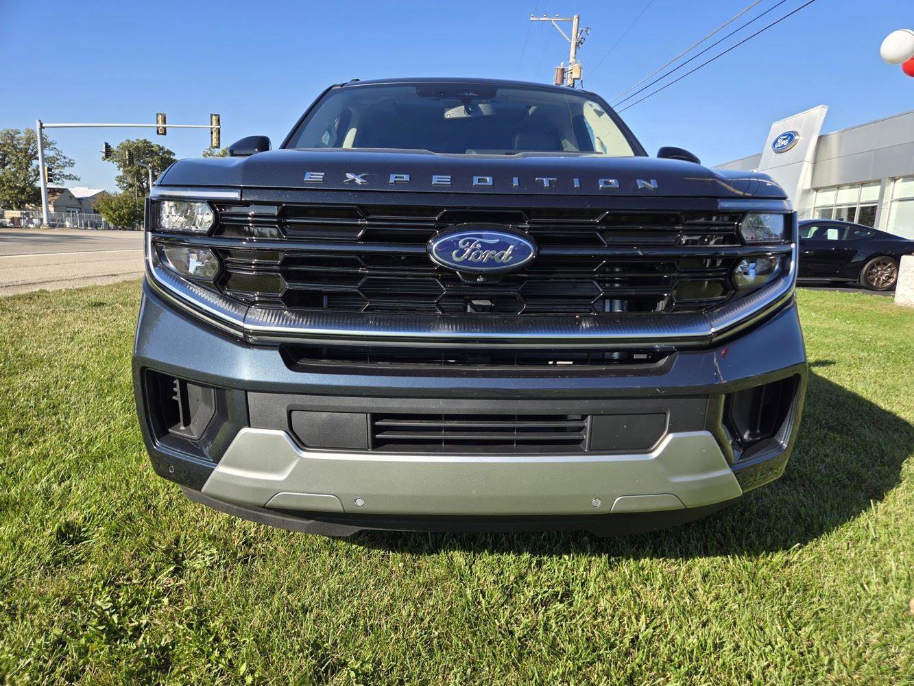 New 2025 Ford Expedition Platinum image 37