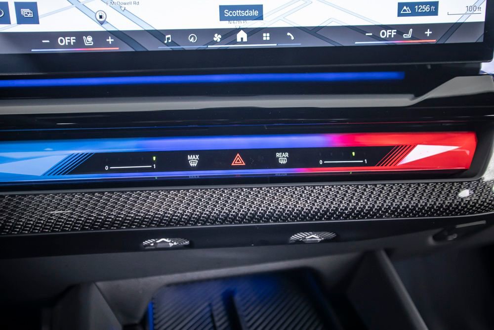 Used 2026 BMW M5 w/ Executive Package image 35