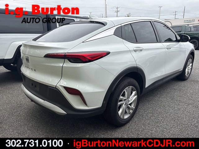 Used 2024 Buick Envista Preferred w/ Convenience I Package FWD image 5