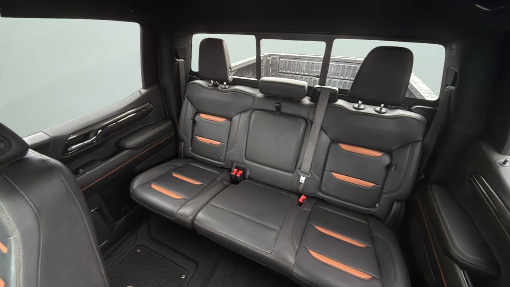 Used 2023 GMC Sierra 1500 AT4 w/ AT4 Premium Package AWD/4WD image 12