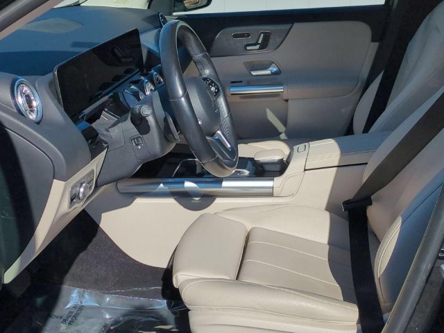 Used 2022 Mercedes-Benz GLA 250 4MATIC image 12
