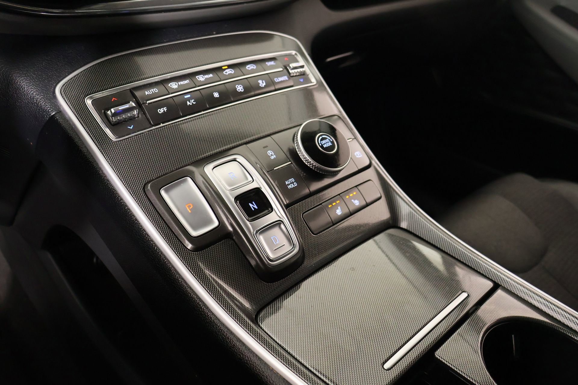 Used 2021 Hyundai Santa Fe SEL w/ Convenience Package image 8