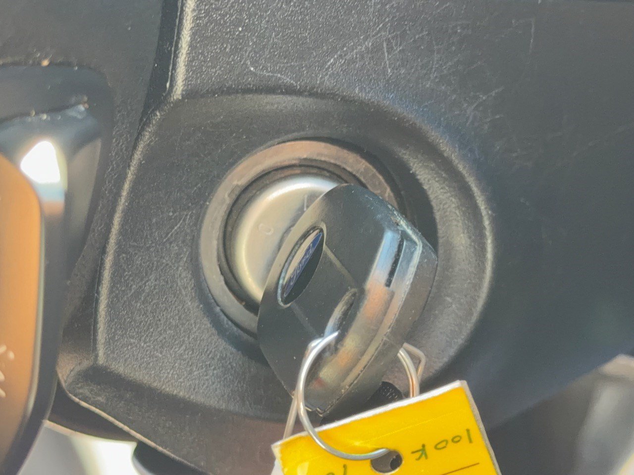 Used 2014 Ford Escape SE FWD image 20