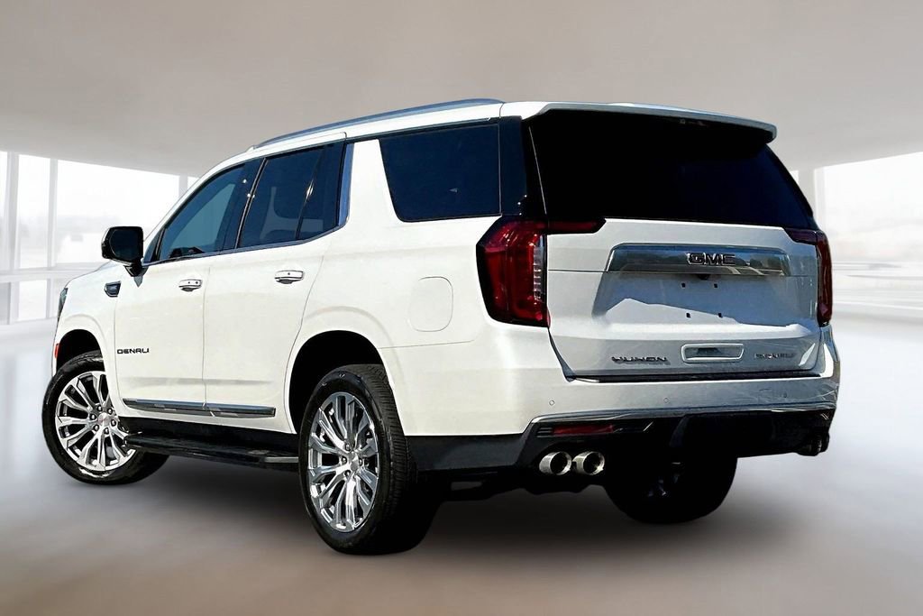 Used 2024 GMC Yukon Denali AWD/4WD image 4