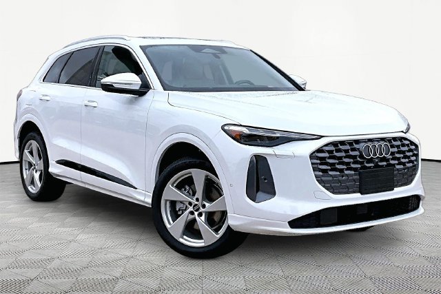 New 2026 Audi Q5 Premium Plus AWD/4WD image 11