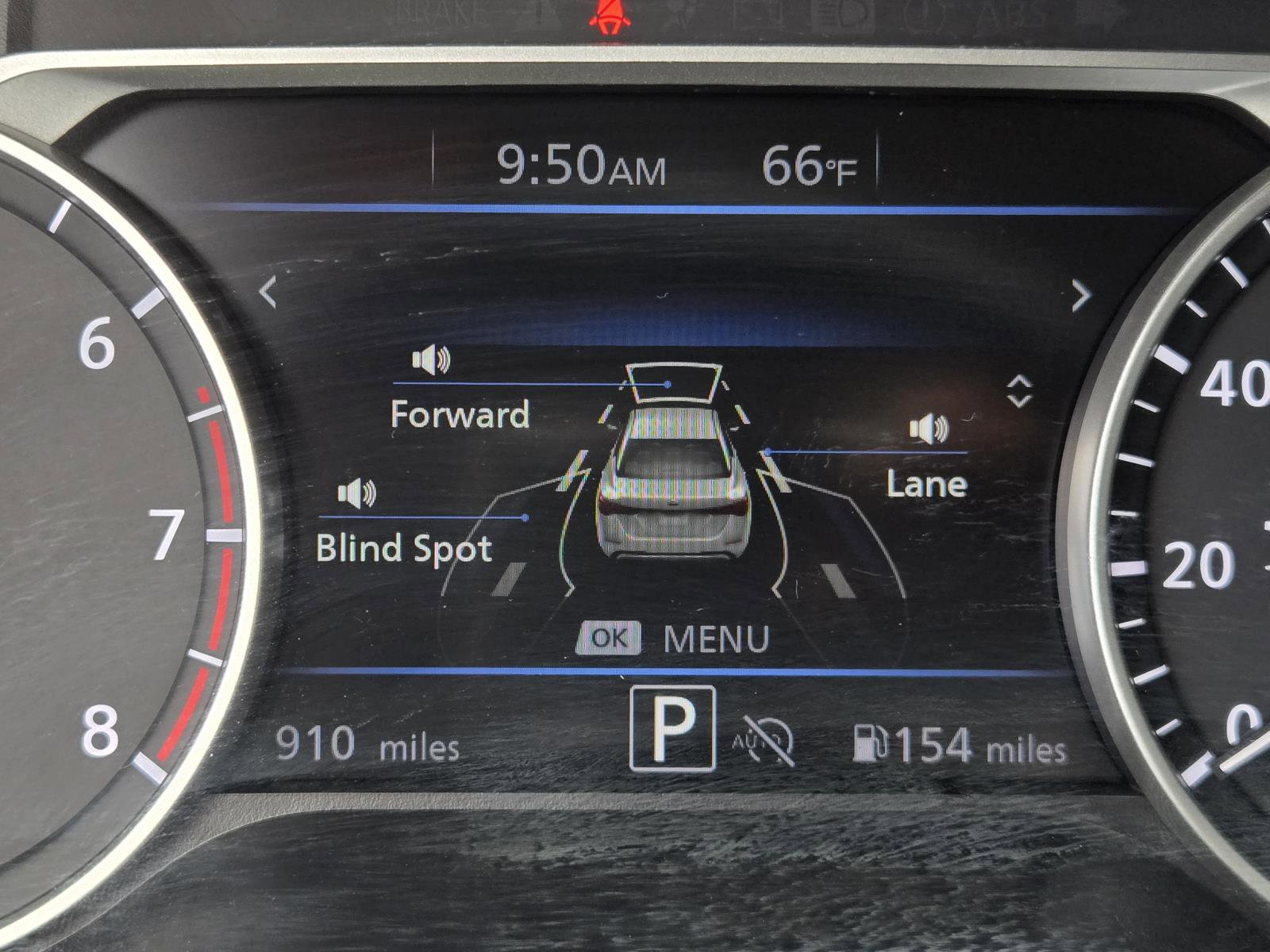 Used 2025 Nissan Sentra SR FWD image 14