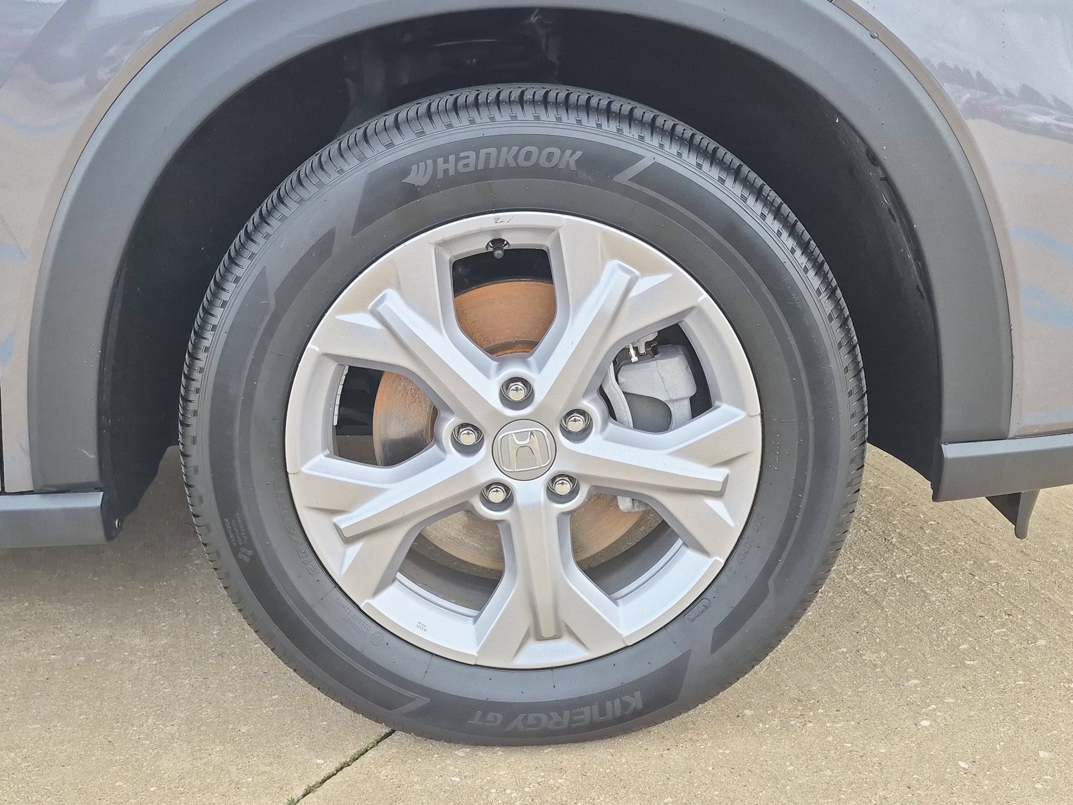 Certified 2024 Honda HR-V LX image 32