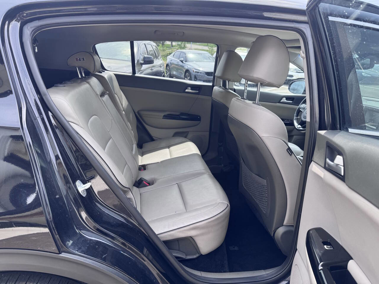 Used 2019 Kia Sportage EX w/ EX Premium Package FWD image 15