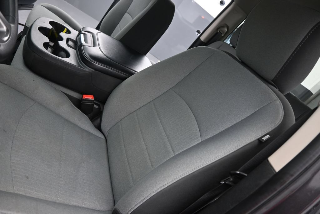 Used 2024 RAM 1500 Classic SLT RWD image 9