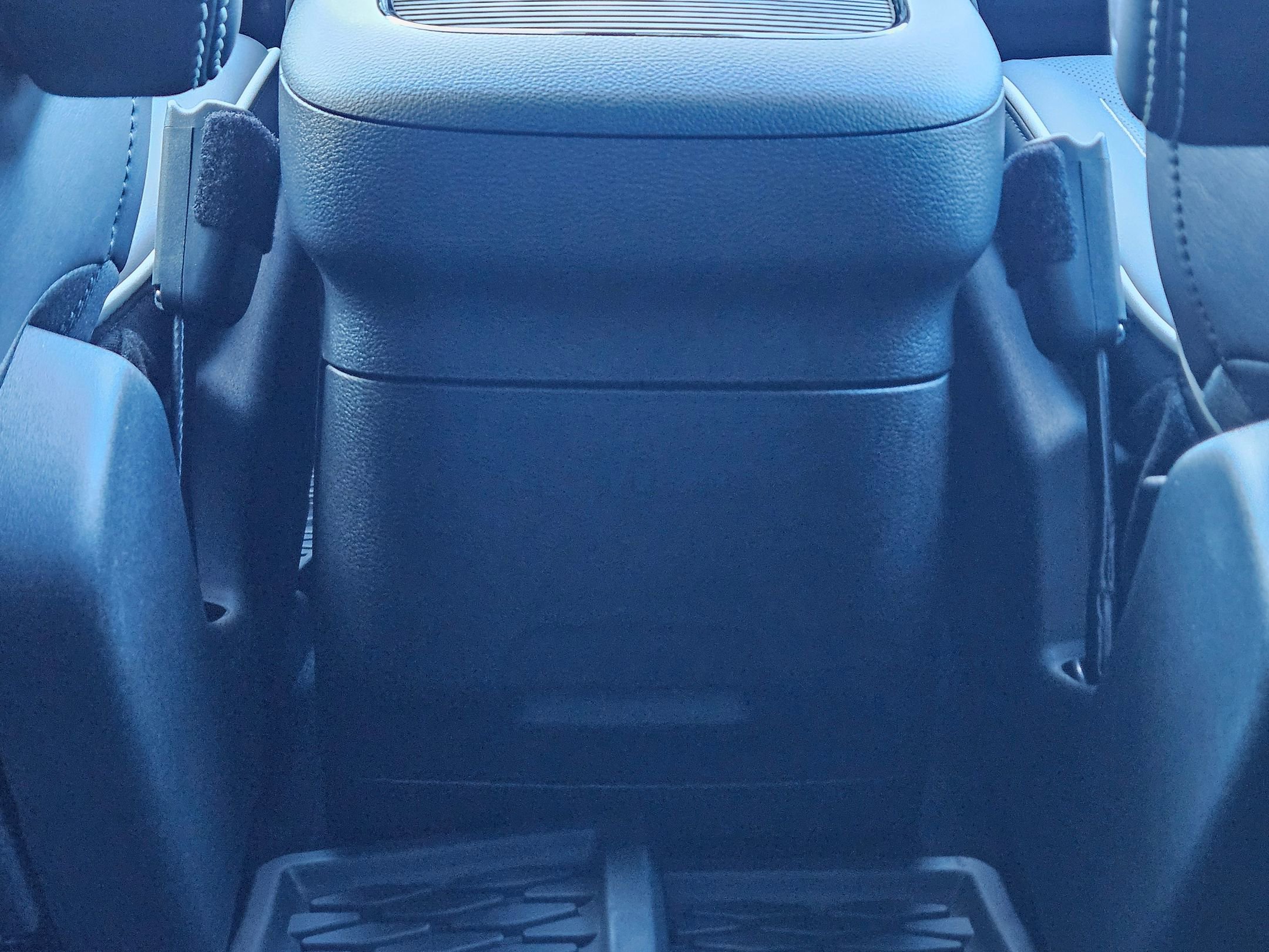 New 2026 Chrysler Pacifica Limited image 23