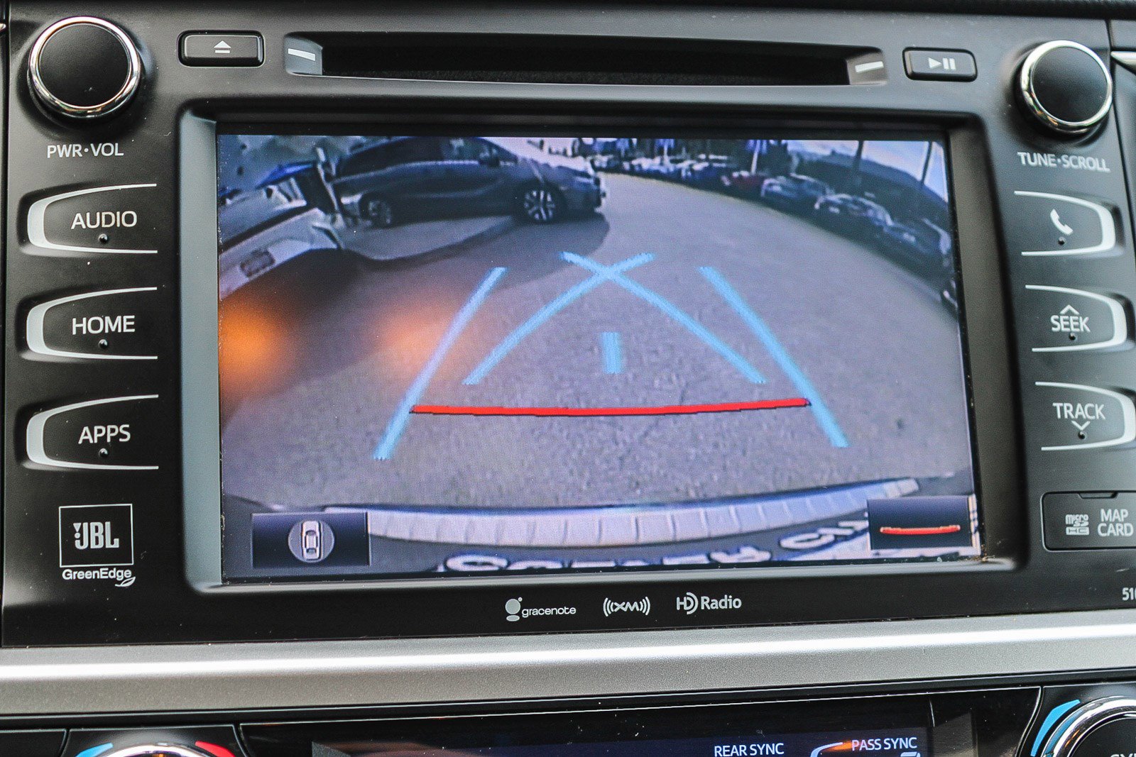 Used 2019 Toyota Highlander Limited Platinum image 25