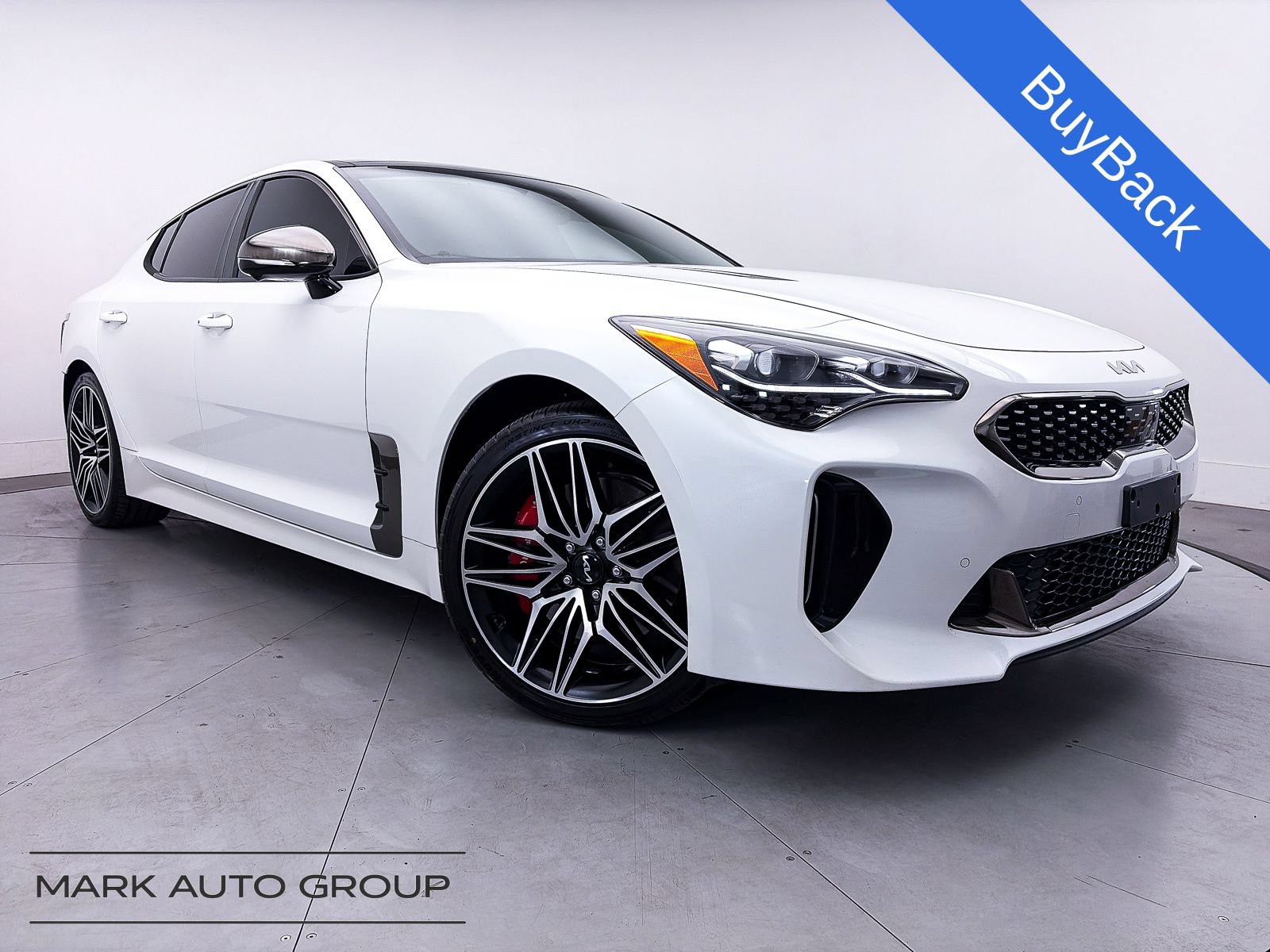 Used 2022 Kia Stinger GT2 AWD/4WD image 1