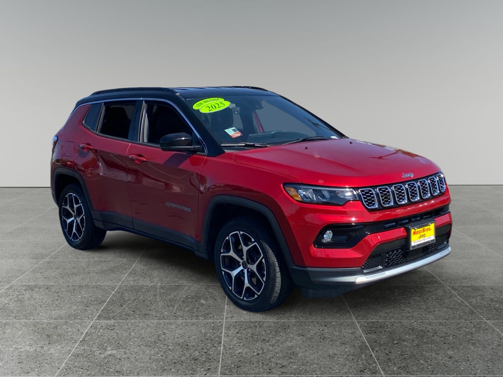 Used 2025 Jeep Compass Limited AWD/4WD image 7