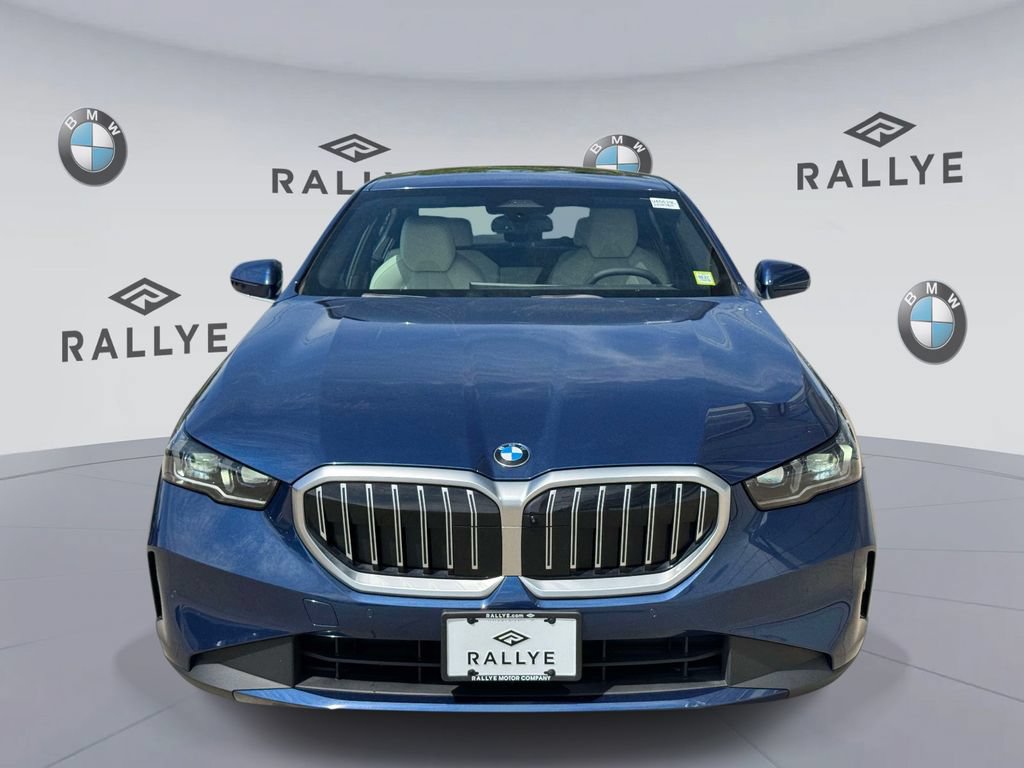 Certified 2026 BMW 530i xDrive w/ Premium Package AWD/4WD image 2