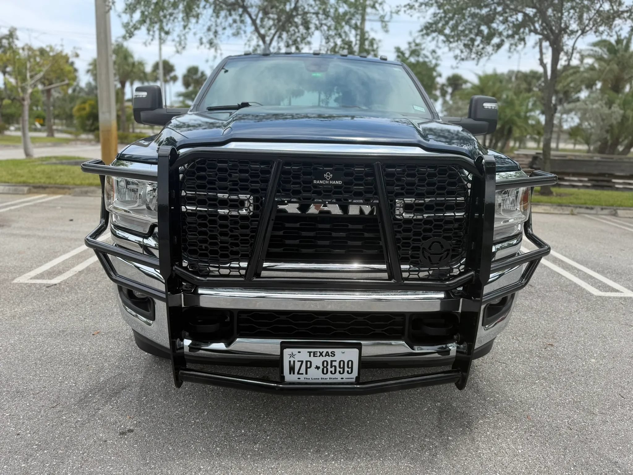 Used 2024 RAM 3500 Lone Star AWD/4WD image 3
