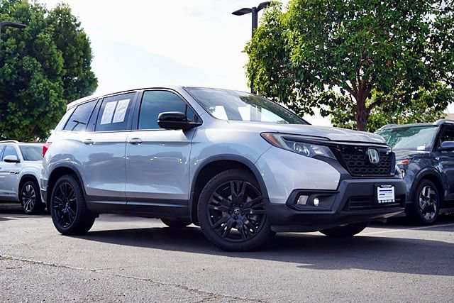 Used 2021 Honda Passport Sport image 2