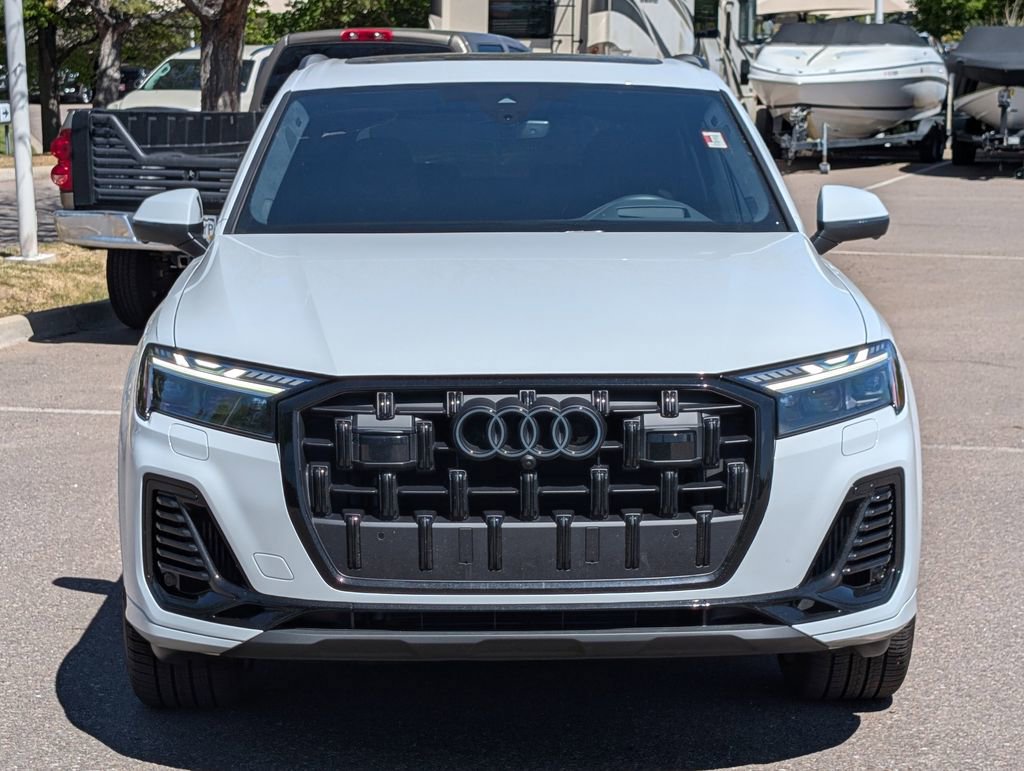 Used 2025 Audi Q7 3.0T Prestige AWD/4WD image 9