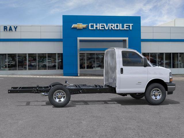 New 2026 Chevrolet Express 3500 w/ Power Convenience Package RWD image 30