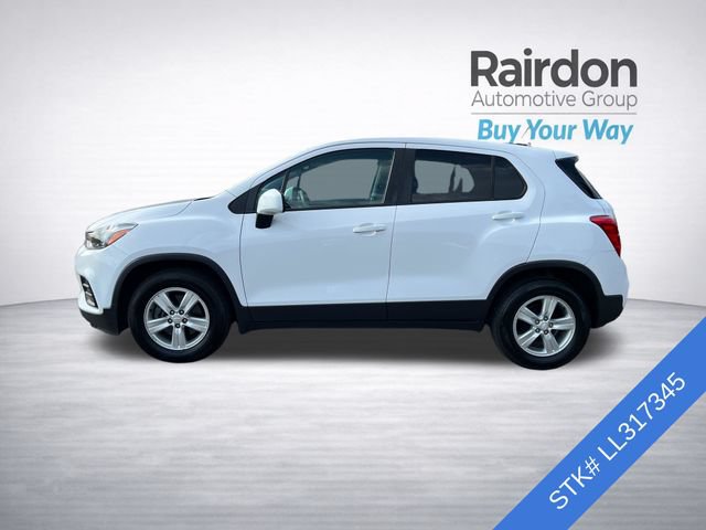 Used 2020 Chevrolet Trax LS w/ Tint and Cruise Package FWD image 4
