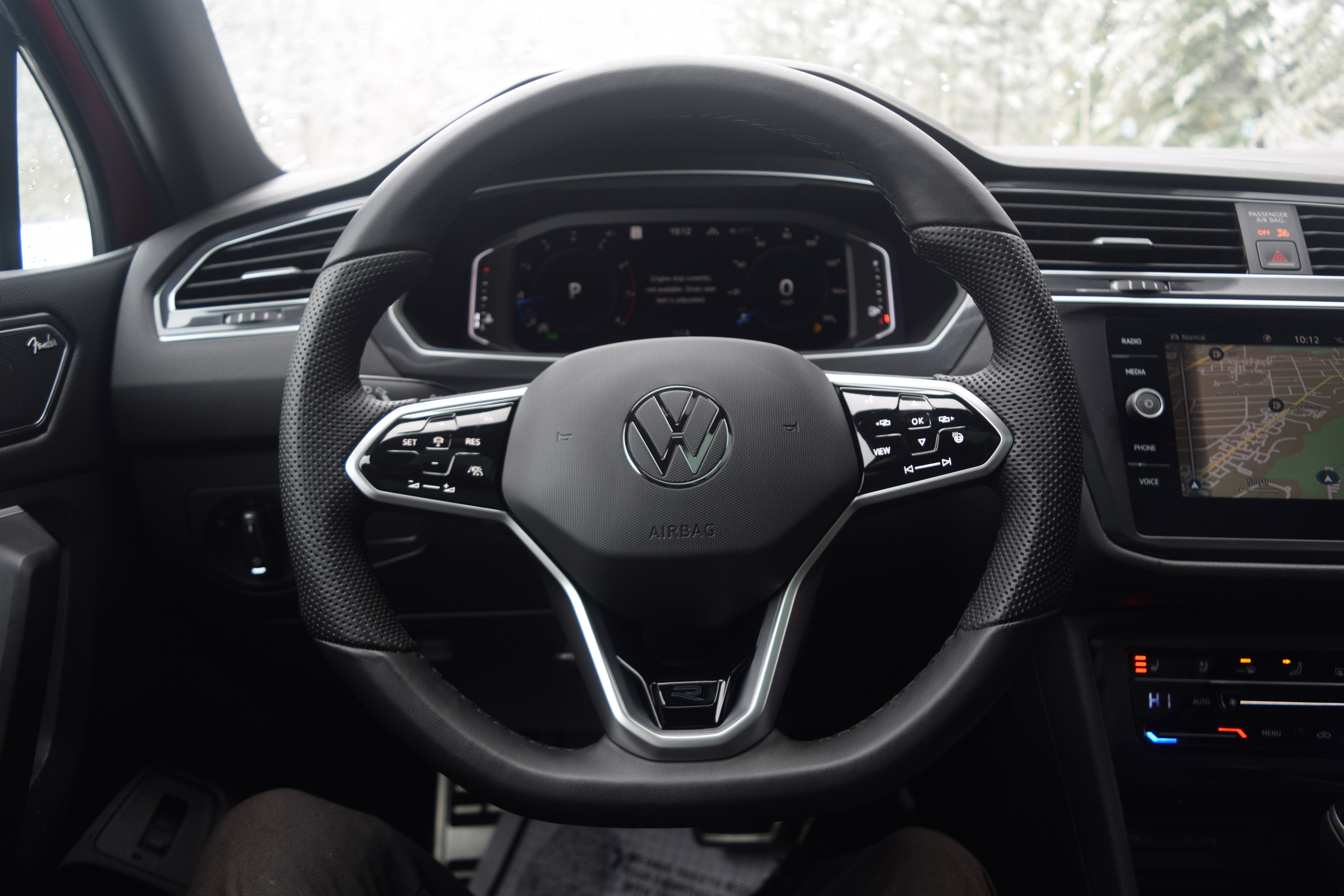 Used 2024 Volkswagen Tiguan SEL R-Line image 6