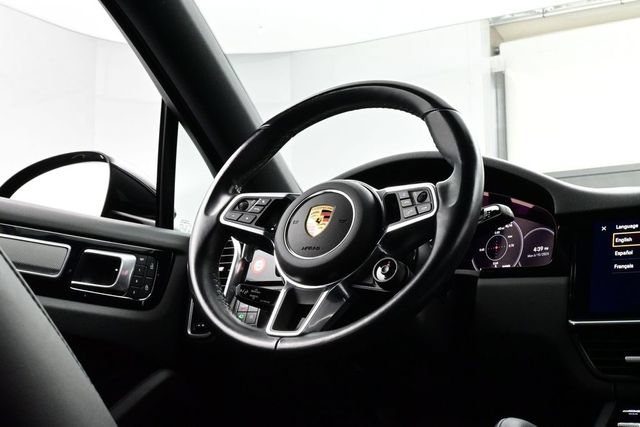 Certified 2022 Porsche Cayenne Platinum Edition AWD/4WD image 21