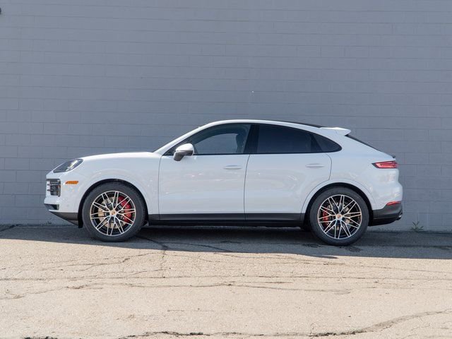 New 2026 Porsche Cayenne S video 2