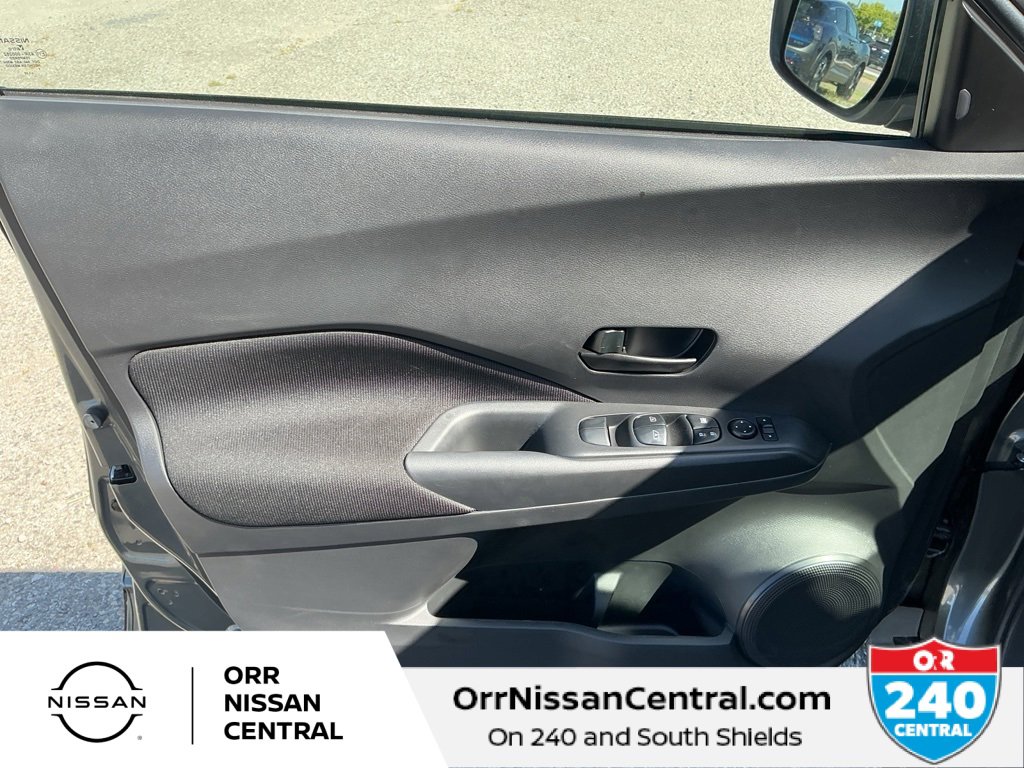 New 2025 Nissan Kicks Play S image 16