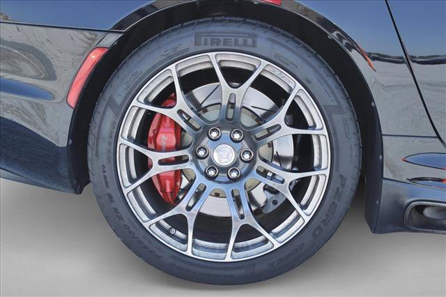 Used 2014 SRT Viper GTS w/ GTS Laguna Interior Package RWD image 15