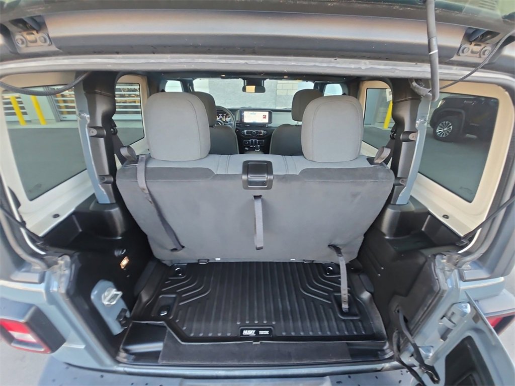 Used 2024 Jeep Wrangler Sport S image 16