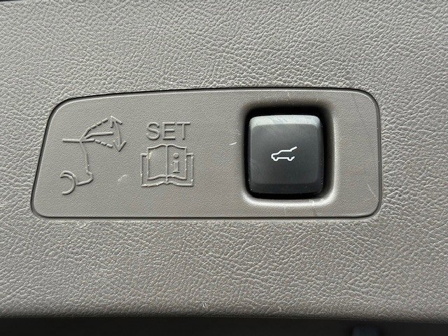 Used 2022 Lincoln Corsair AWD w/ Premium Package image 45