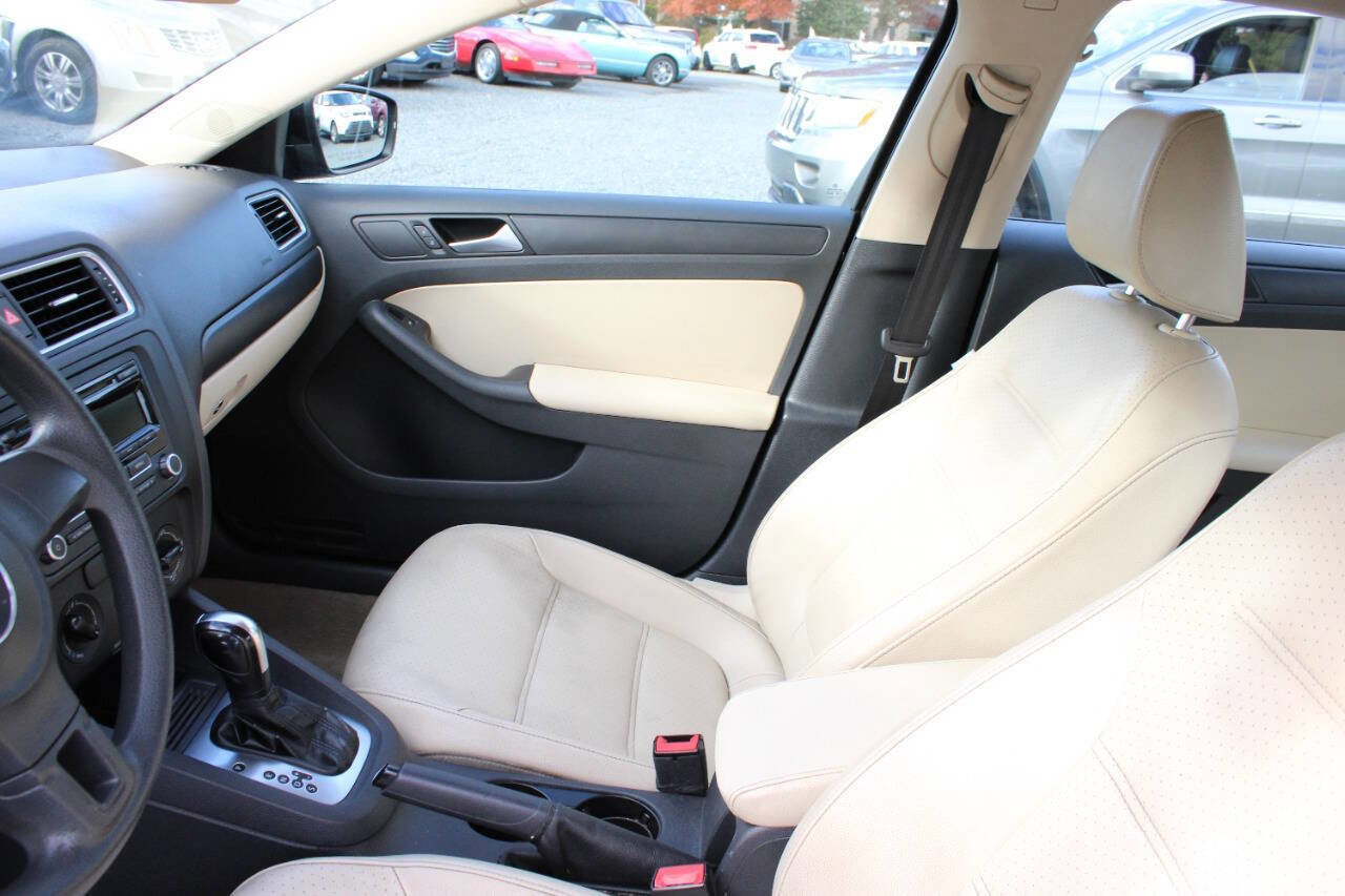 Used 2014 Volkswagen Jetta SE image 15