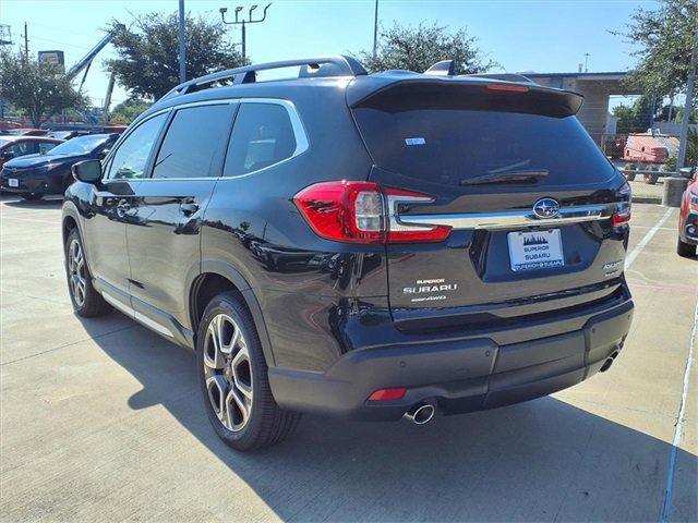 New 2025 Subaru Ascent Limited image 3