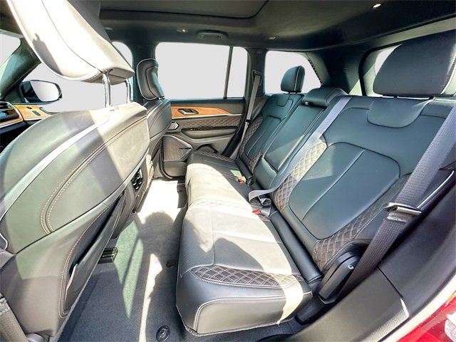 Certified 2023 Jeep Grand Cherokee Summit image 24