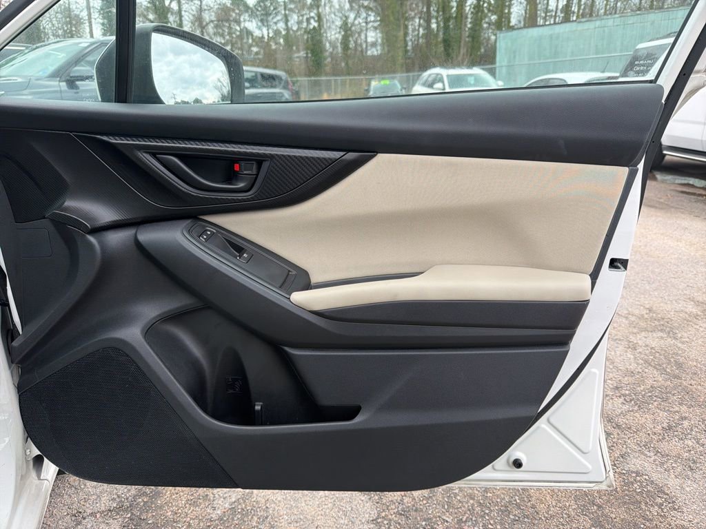 Used 2017 Subaru Impreza 2.0i Premium image 28