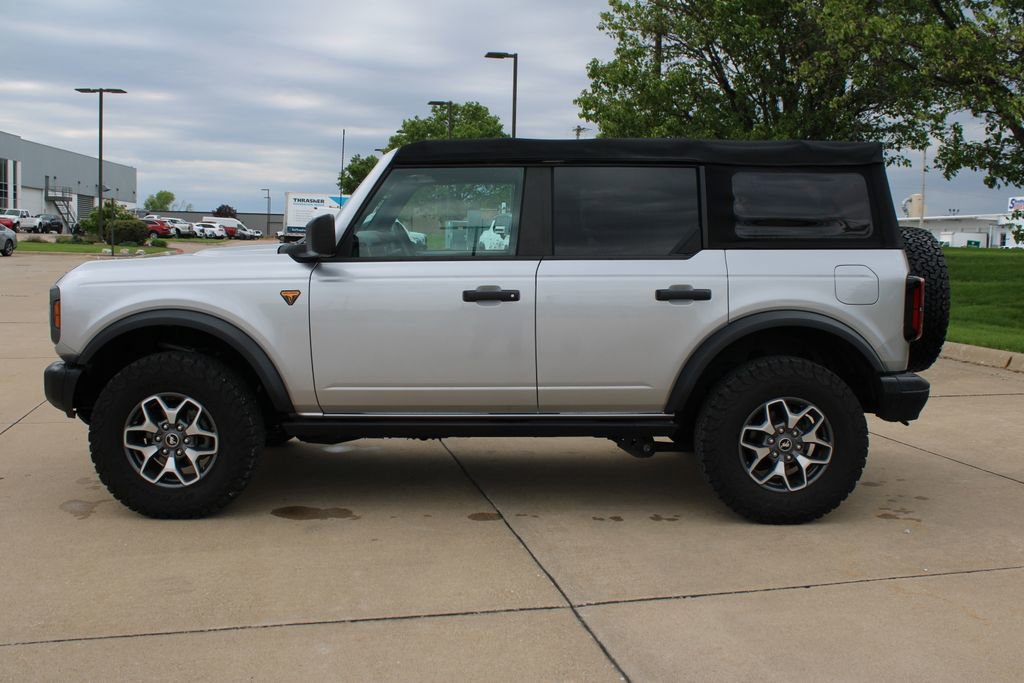 Used 2022 Ford Bronco Badlands AWD/4WD image 16