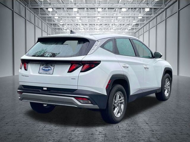 Used 2025 Hyundai Tucson SE AWD/4WD image 8