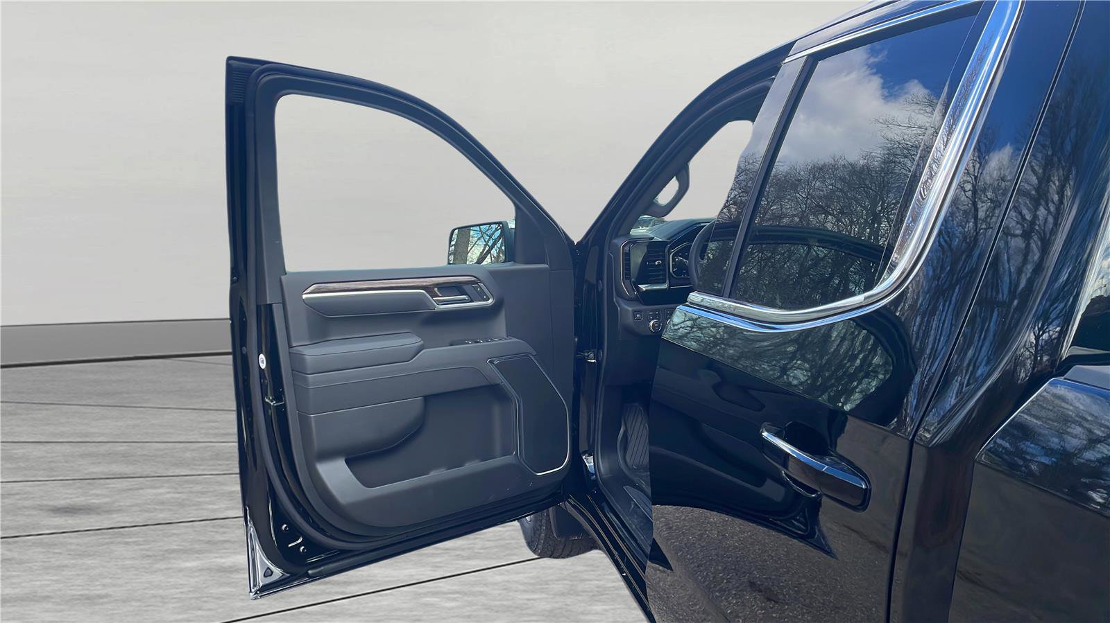 New 2026 GMC Sierra 1500 SLE image 14