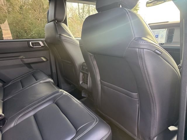 New 2025 Ford Bronco Outer Banks w/ Sasquatch Package image 26
